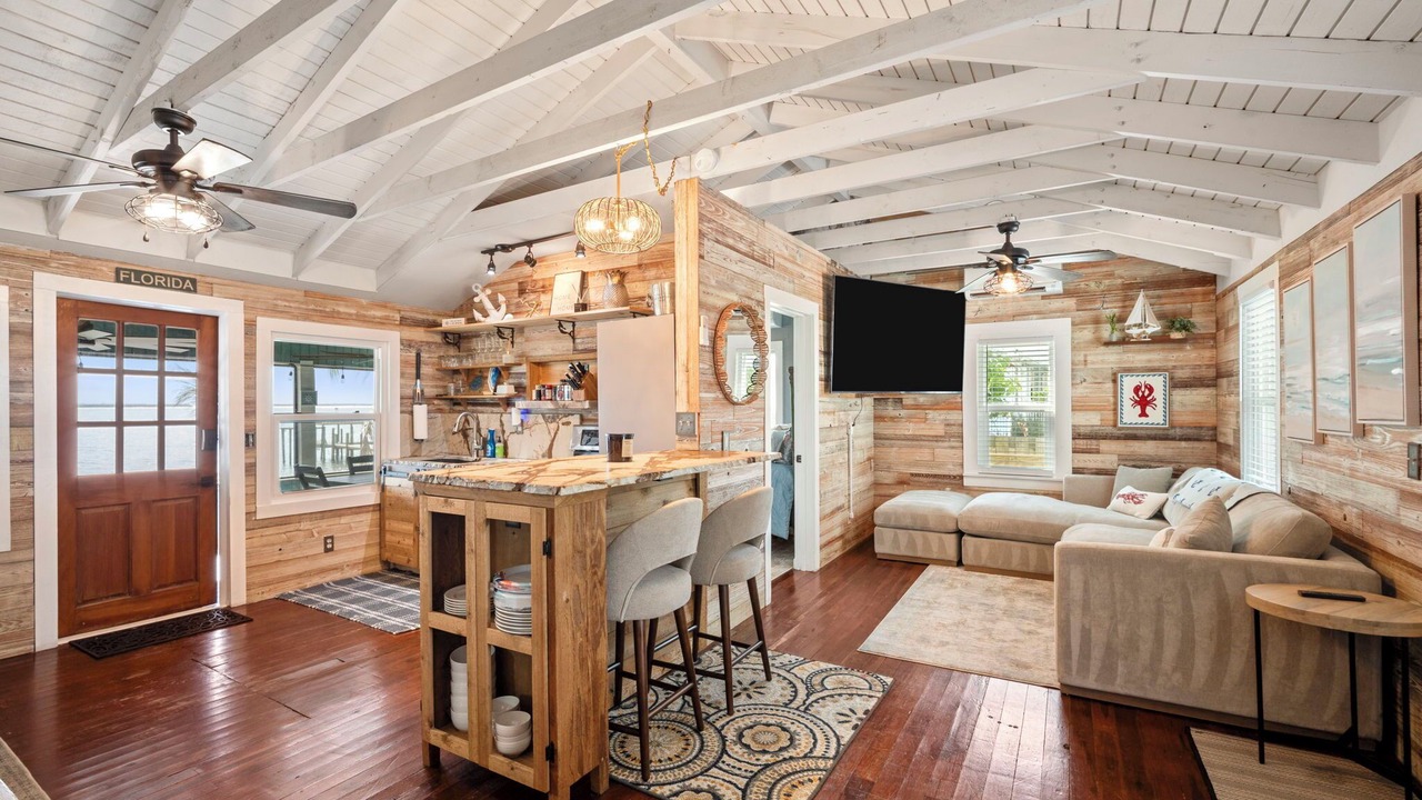 Photo of Livingroom in Micco