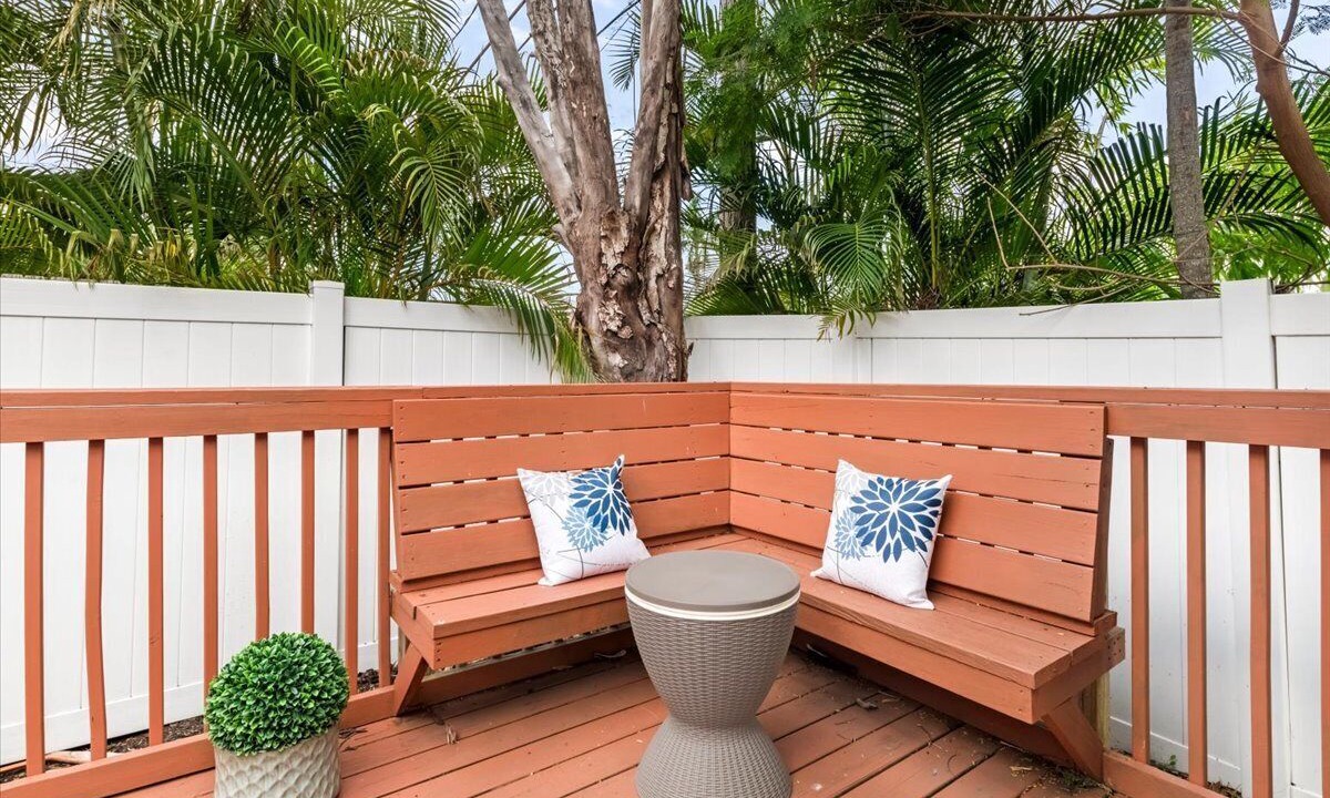 Photo of Patio Balcony in Shore Acres