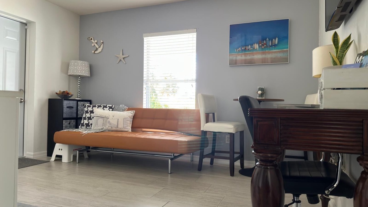 Photo of Livingroom in Parkdale