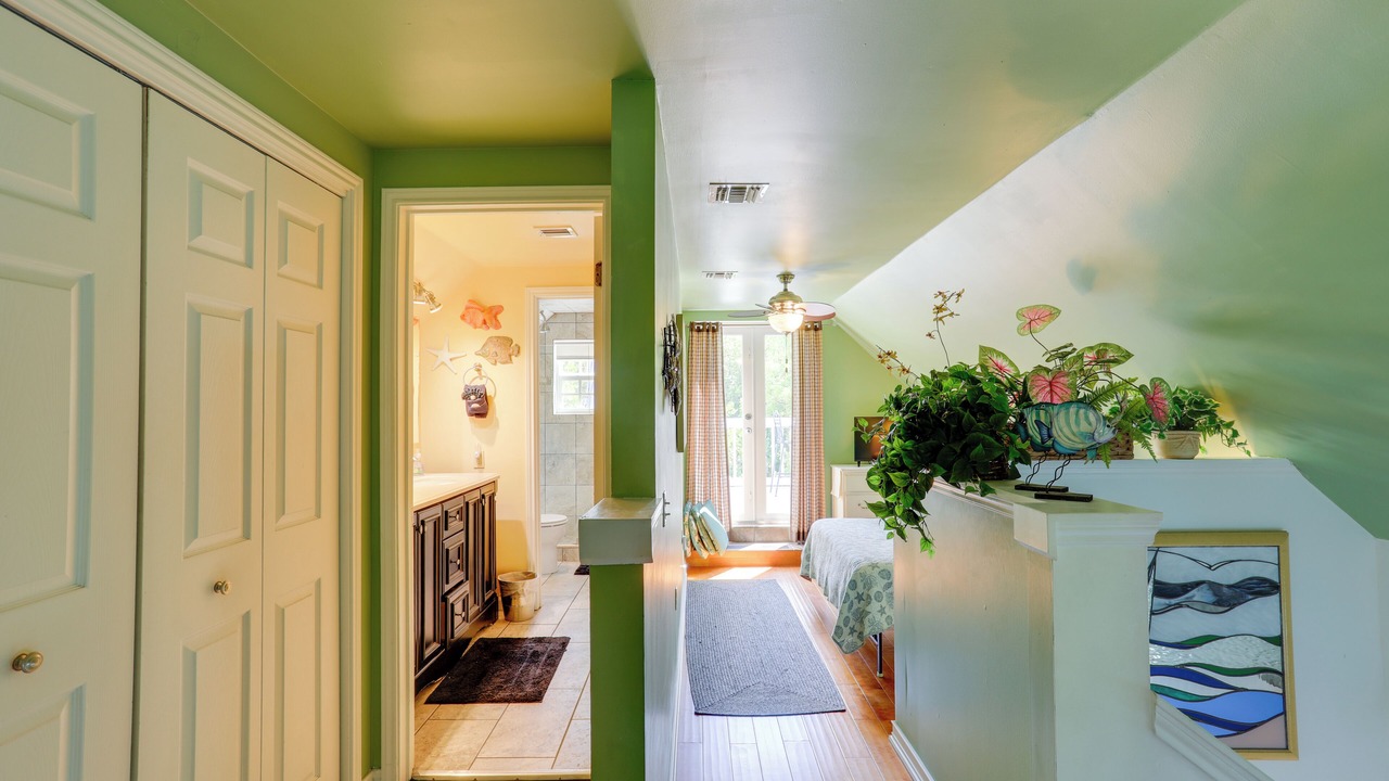 Photo of Bedroom in Truman Annex