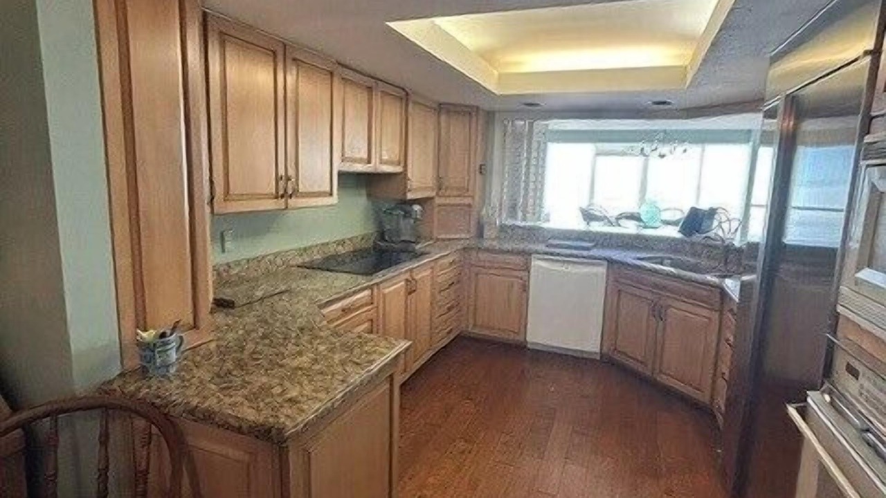 Photo of Kitchen in Park Shore