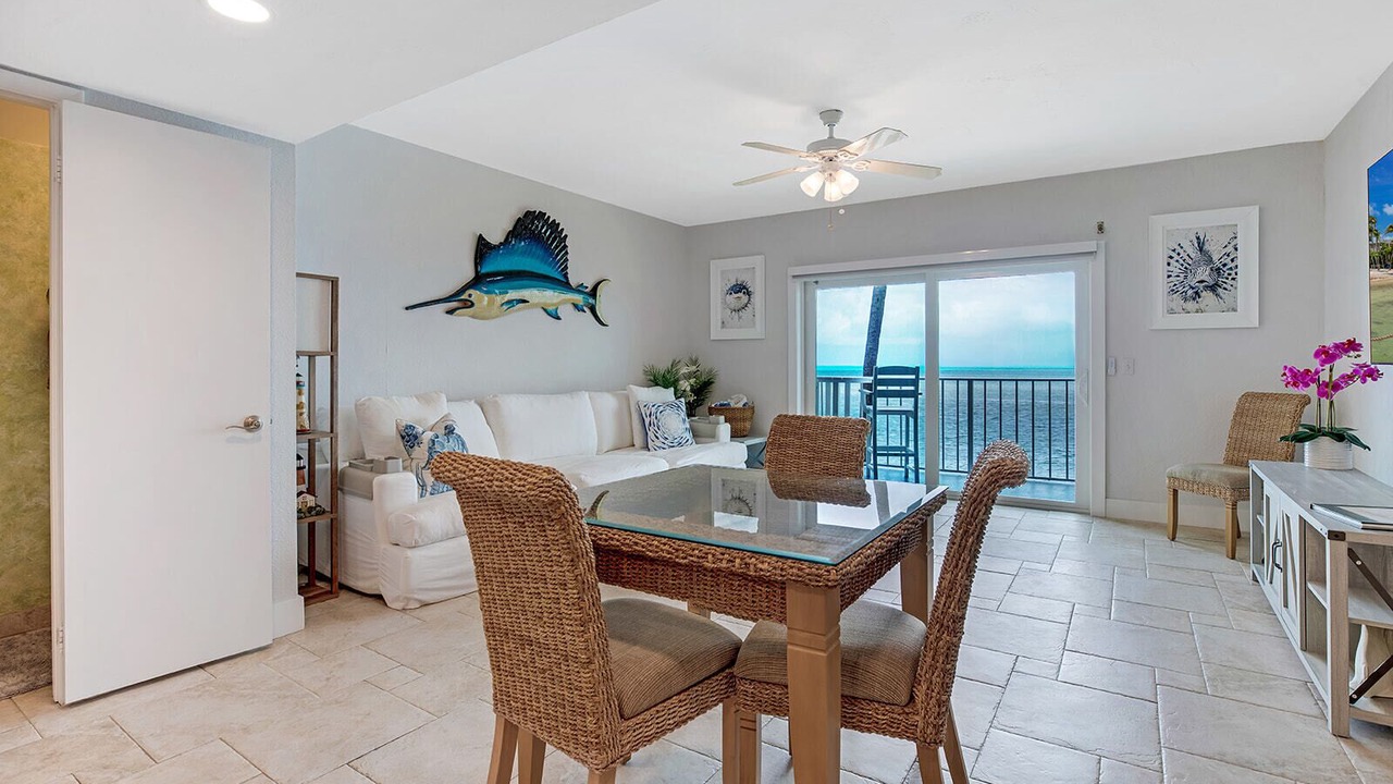 Photo of Livingroom in Layton