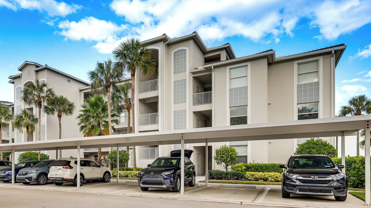 Photo of Outdoor in Heritage Palms