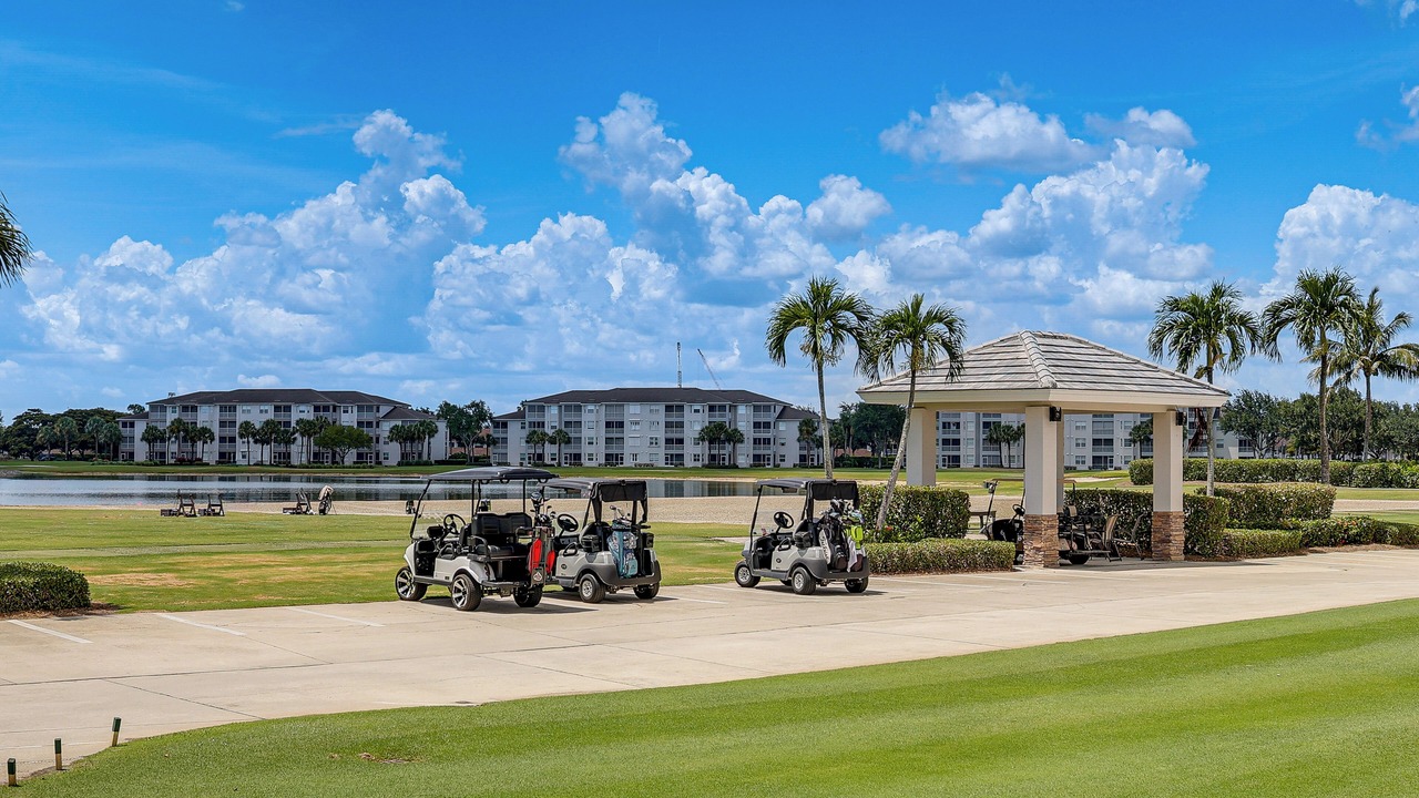 Photo of Outdoor in Heritage Palms