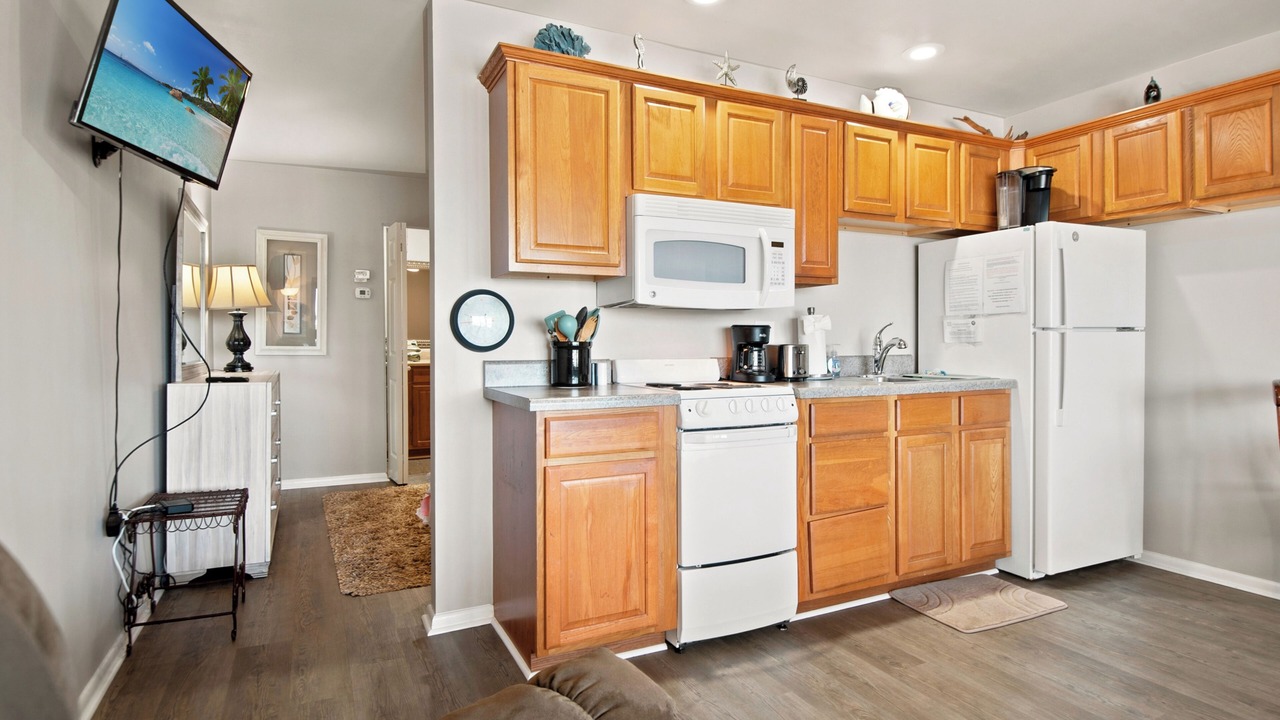 Photo of Kitchen in Isles of Capri