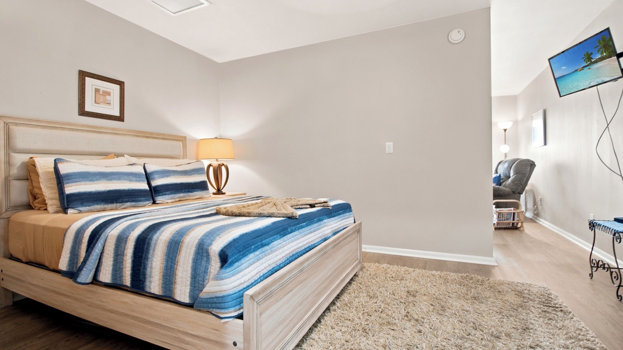 Photo of Bedroom in Isles of Capri