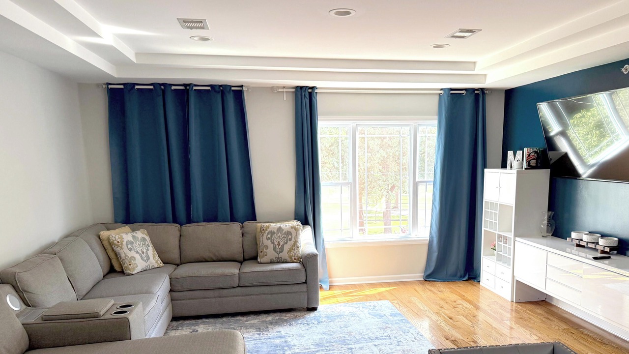 Photo of Livingroom in Elizabeth