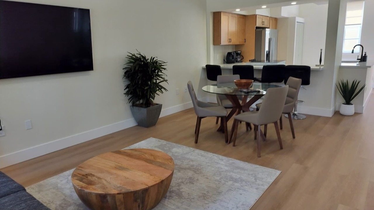 Photo of Livingroom in Hallandale Beach