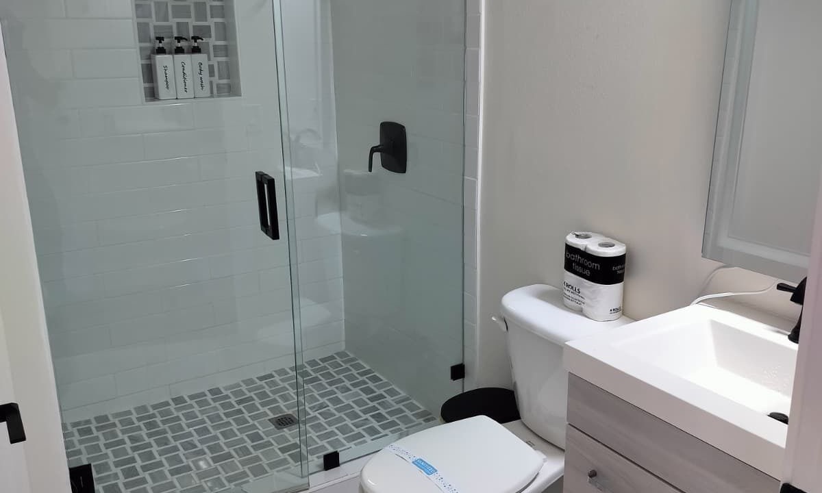 Photo of Bathroom in Hallandale Beach