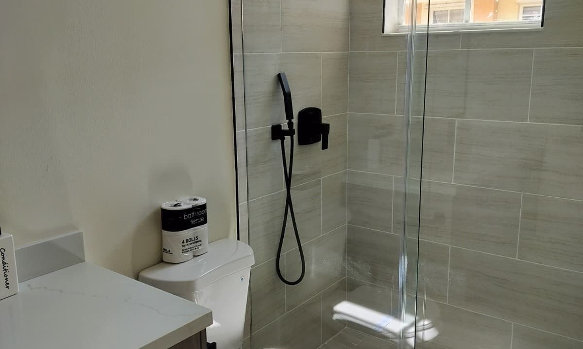 Photo of Bathroom in Hallandale Beach