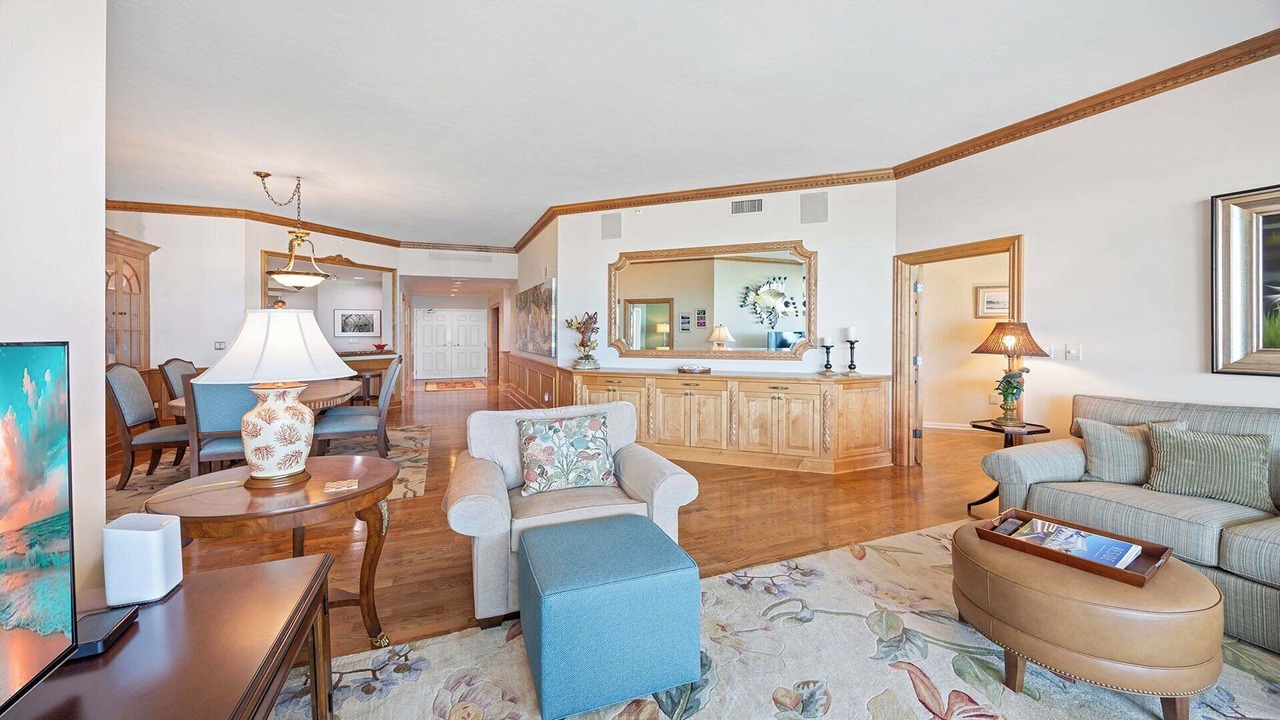 Photo of Livingroom in Park Shore
