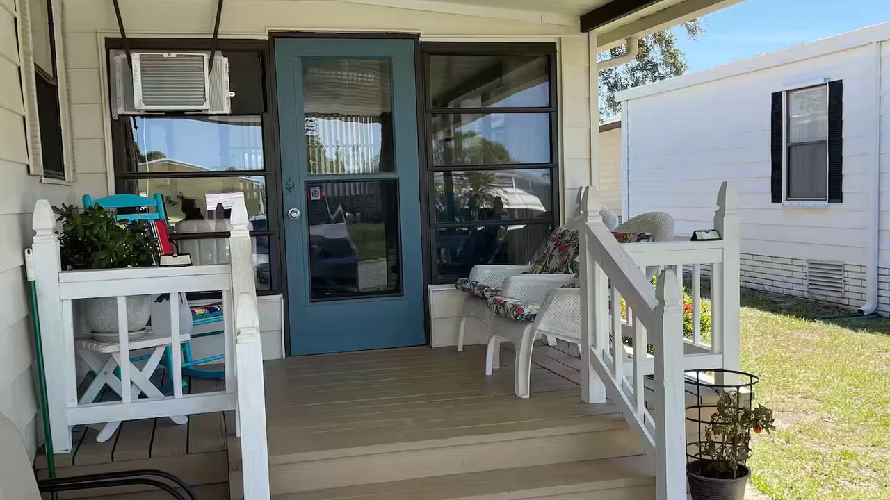 Photo of Patio Balcony in Barefoot Bay
