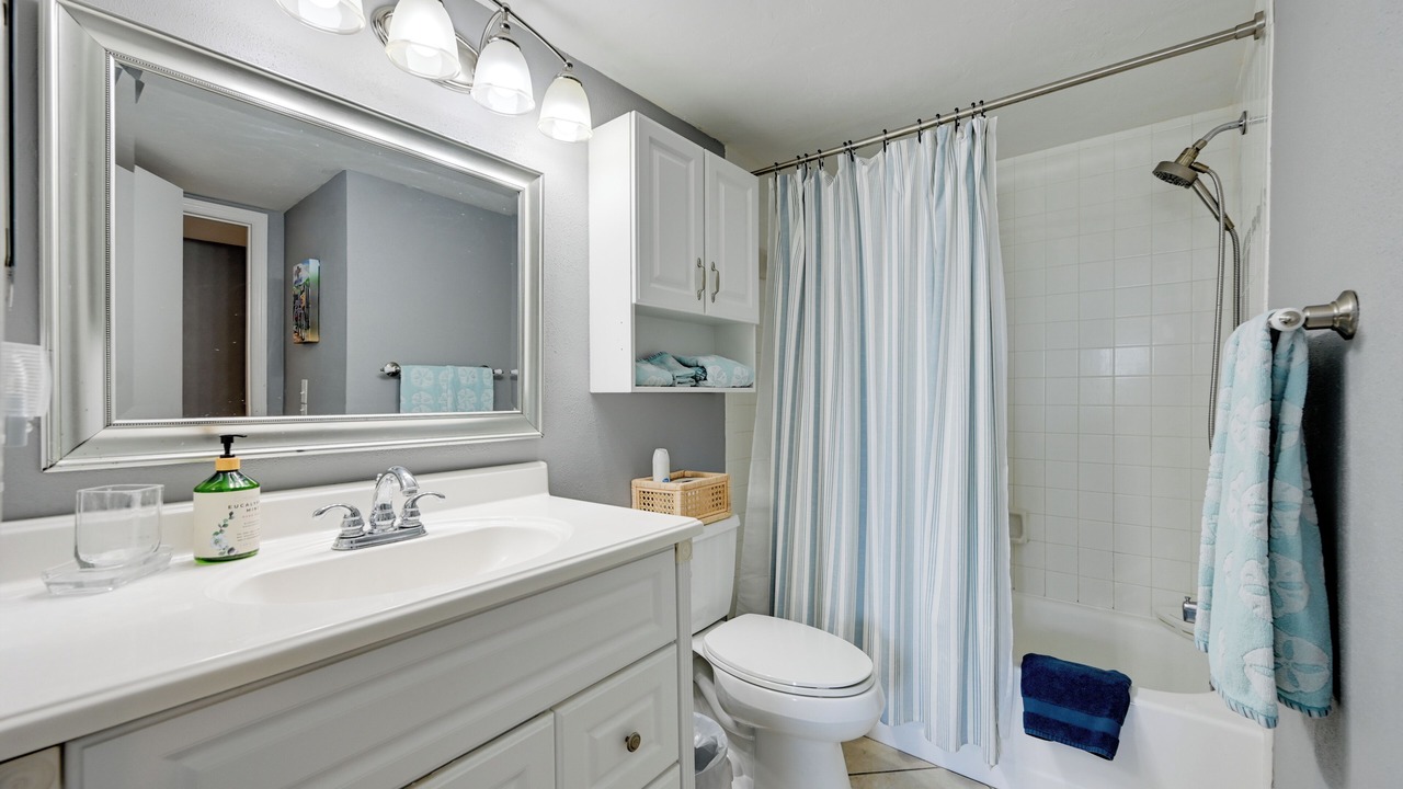 Photo of Bathroom in East Naples