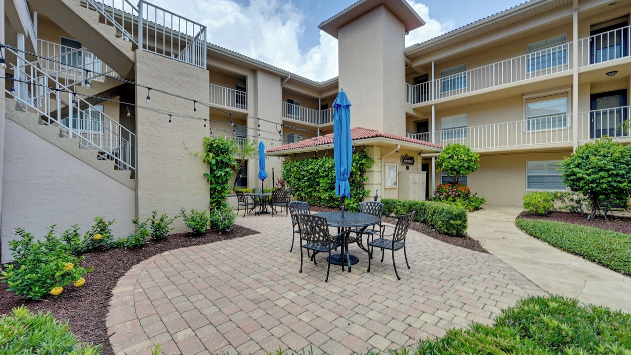 Photo of Outdoor in East Naples