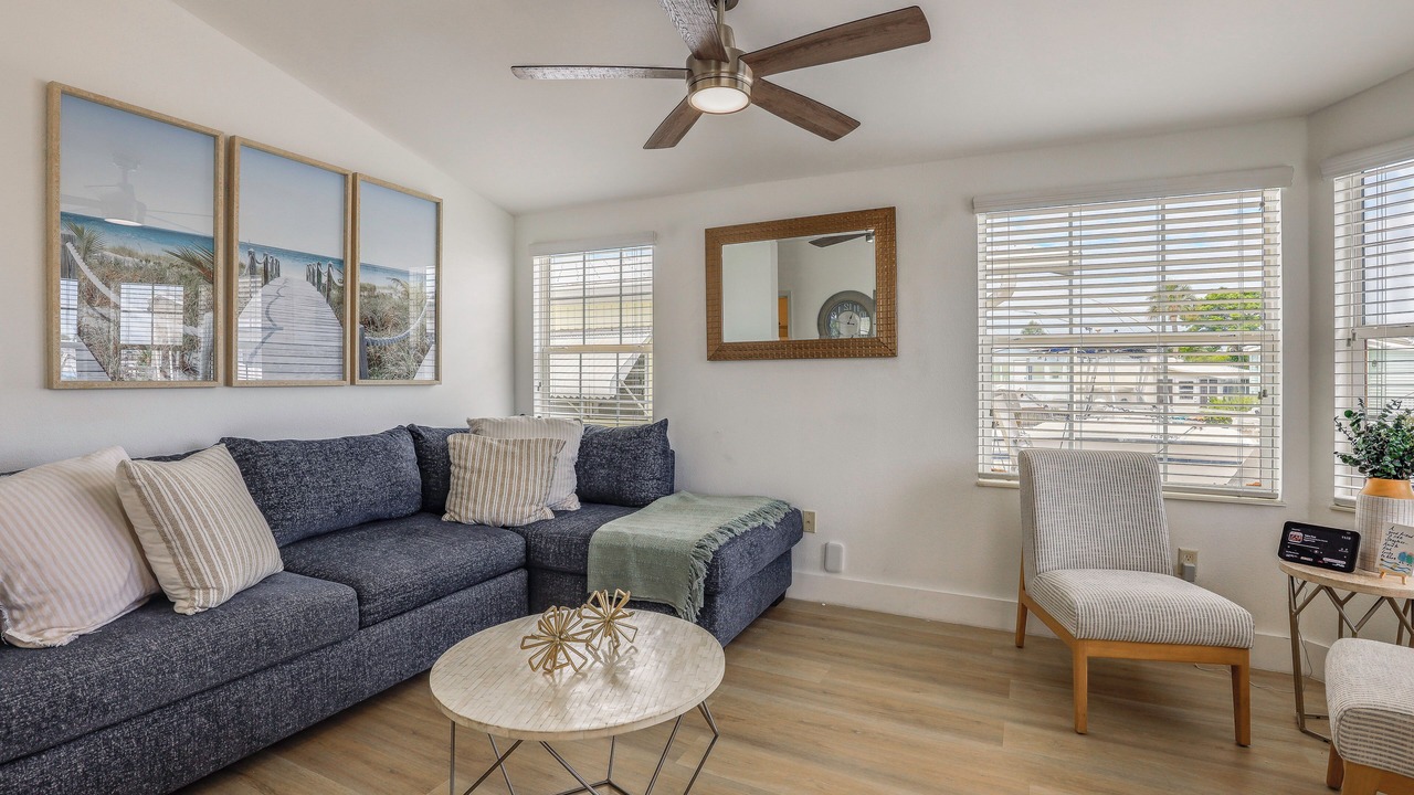 Photo of Livingroom in Nettles Island