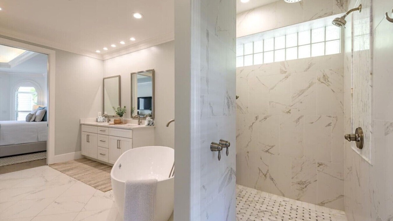 Photo of Bathroom in Connors