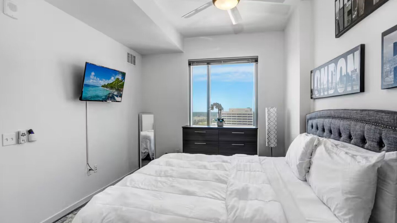 Photo of Bedroom in Downtown Tampa