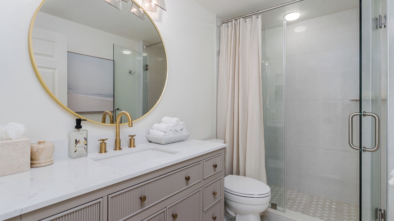 Photo of Bathroom in Naples