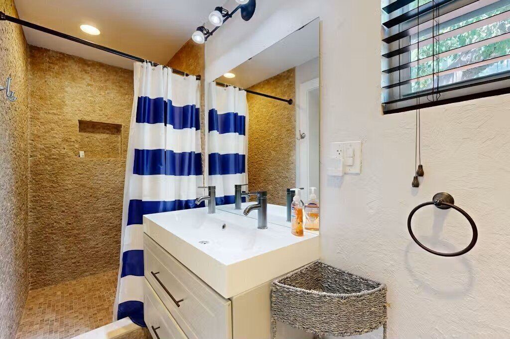 Photo of Bathroom in Little Venice