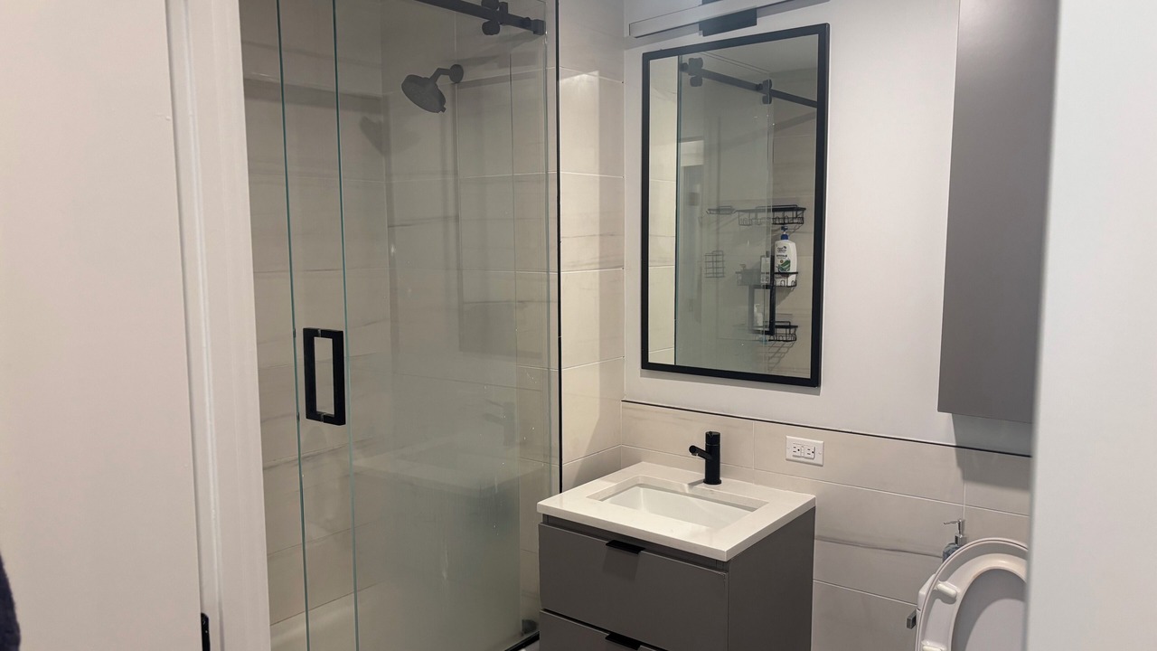 Photo of Bathroom in East Harlem
