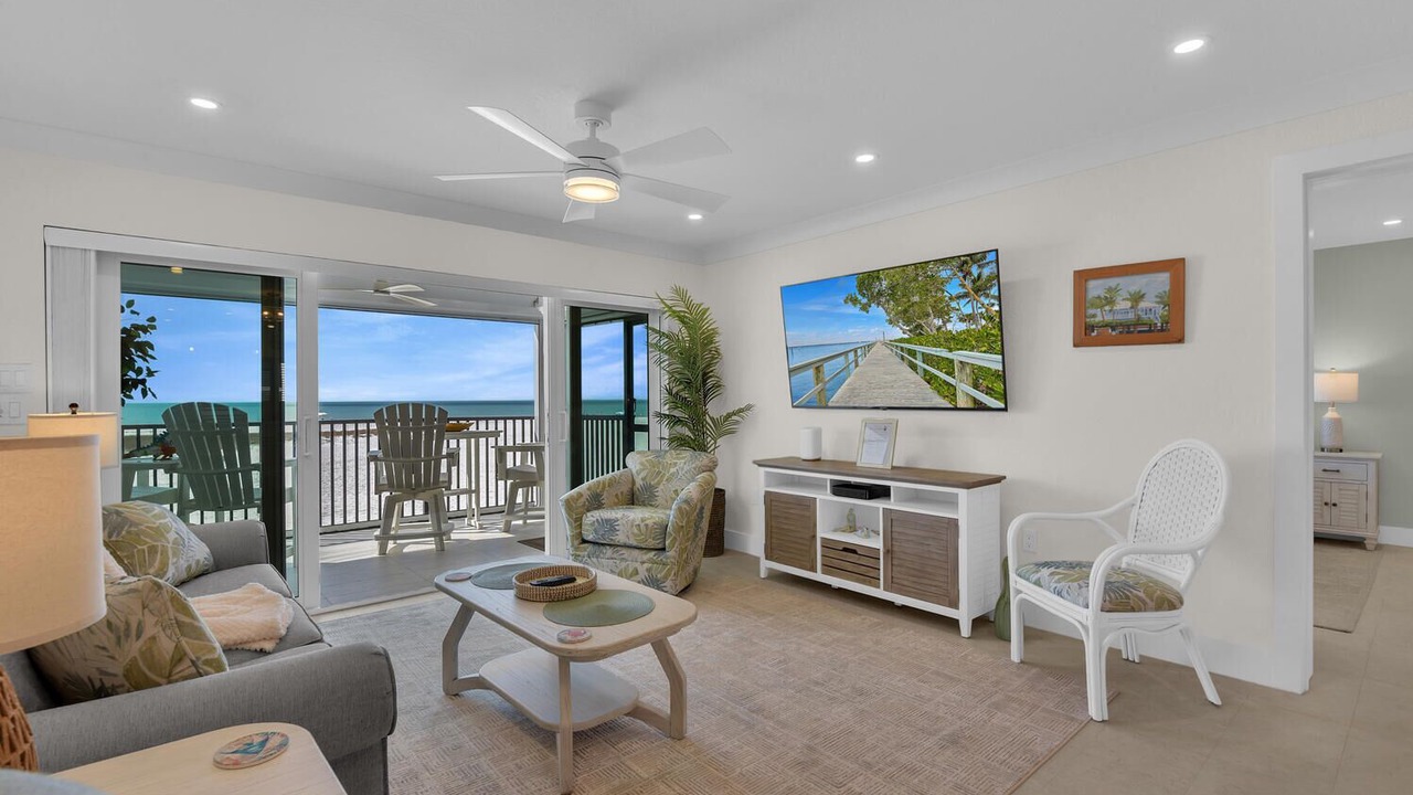 Photo of Livingroom in Fort Myers Beach