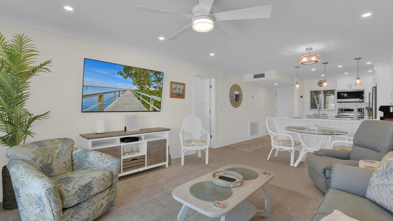 Photo of Livingroom in Fort Myers Beach