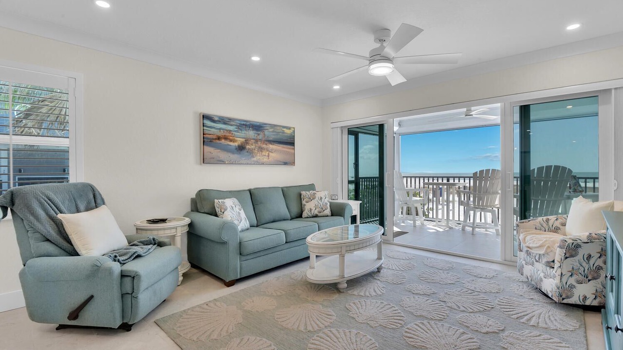 Photo of Livingroom in Fort Myers Beach