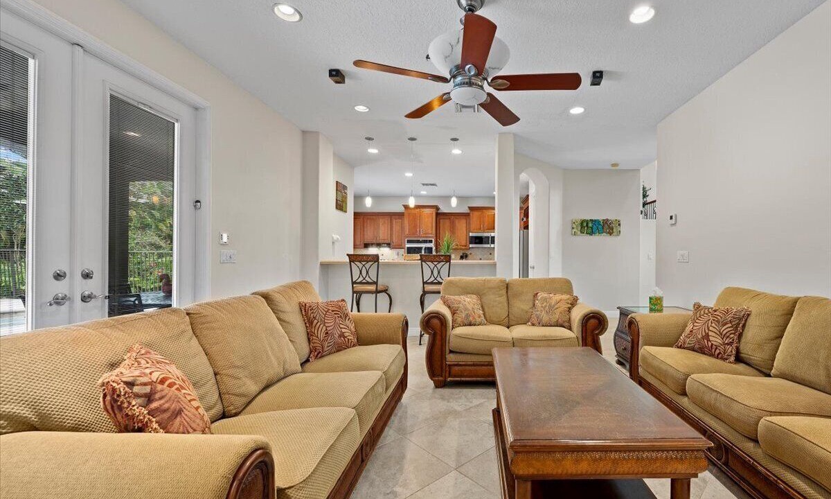 Photo of Livingroom in Jupiter Farms