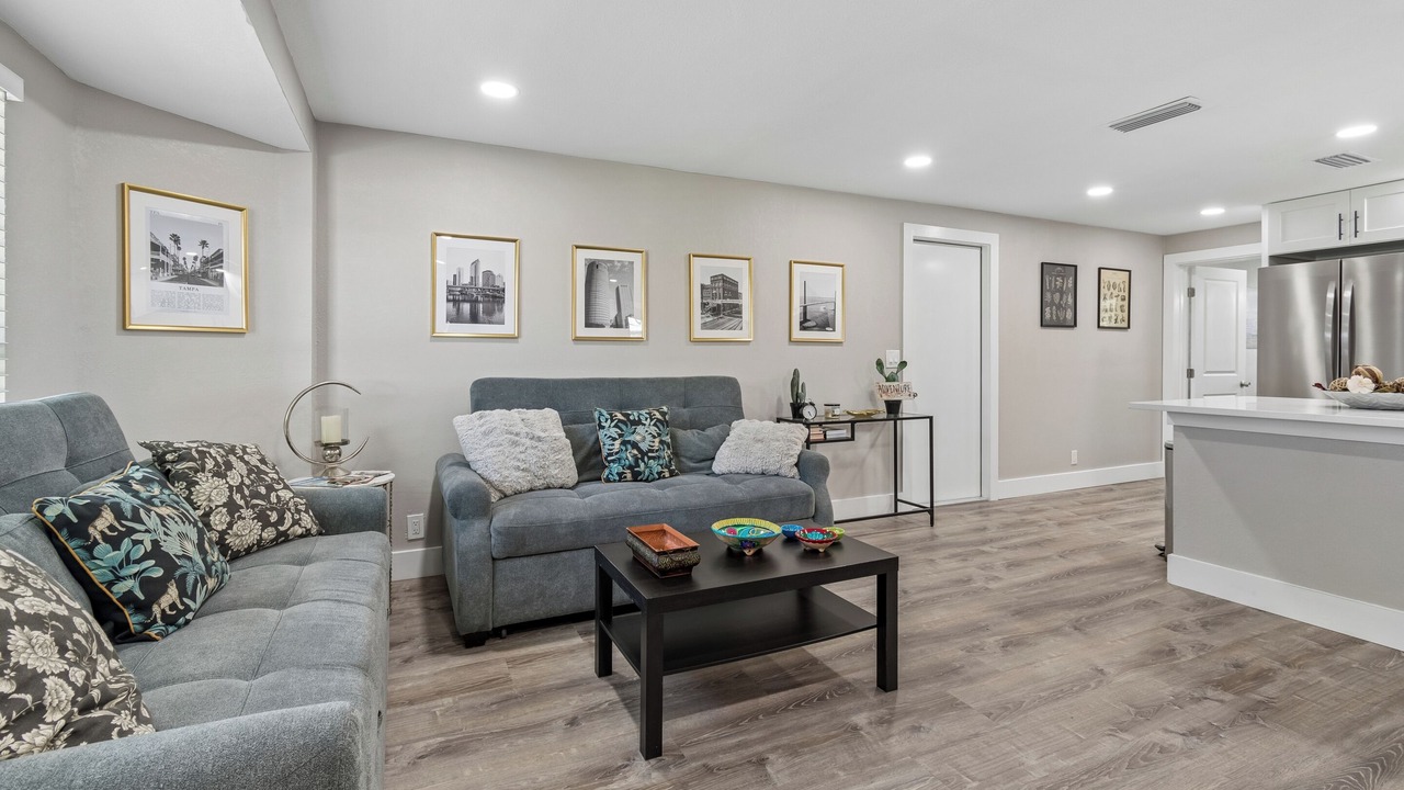 Photo of Livingroom in Beach Park