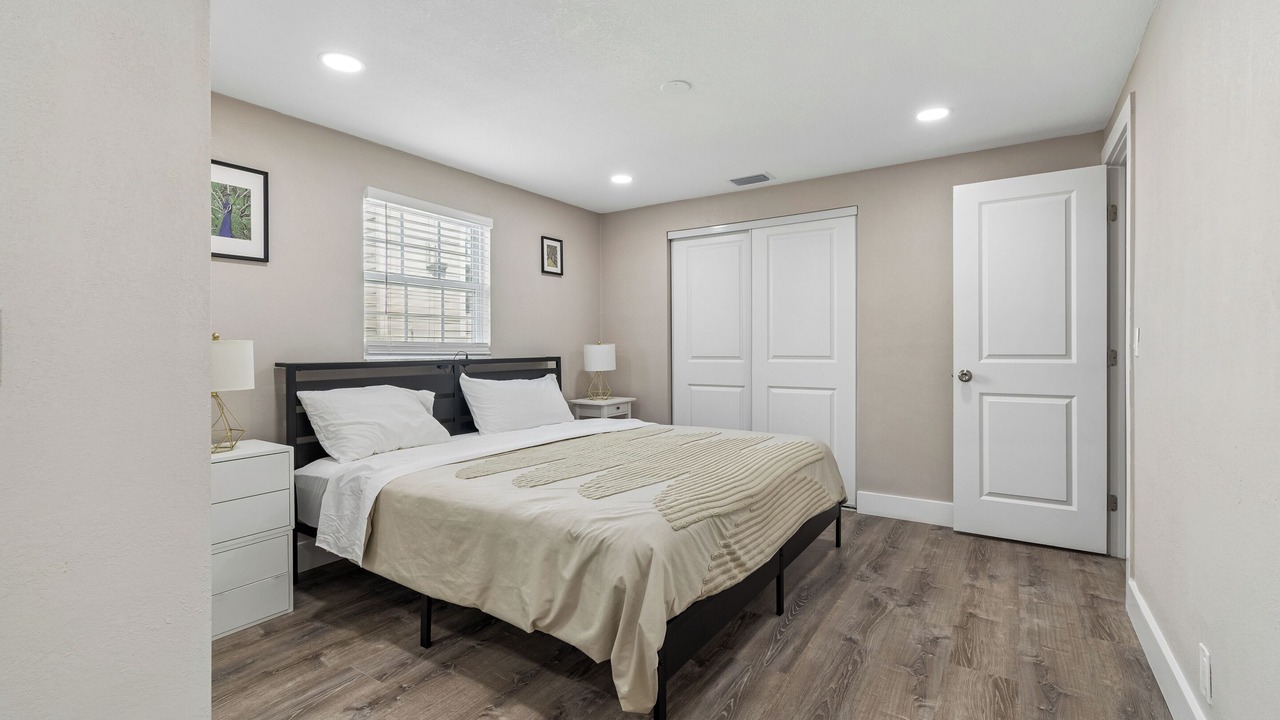 Photo of Bedroom in Beach Park
