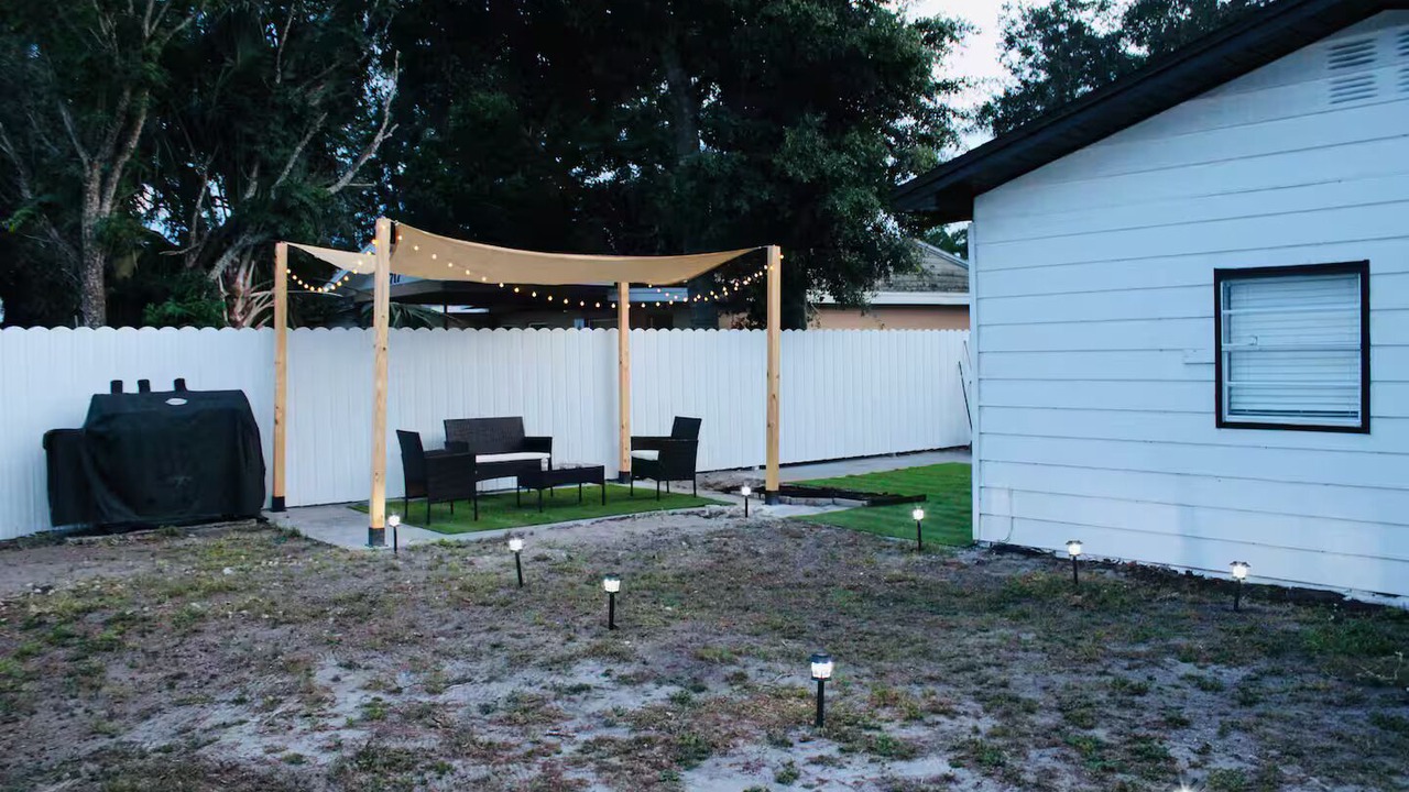 Photo of Outdoor in Crystal Lake