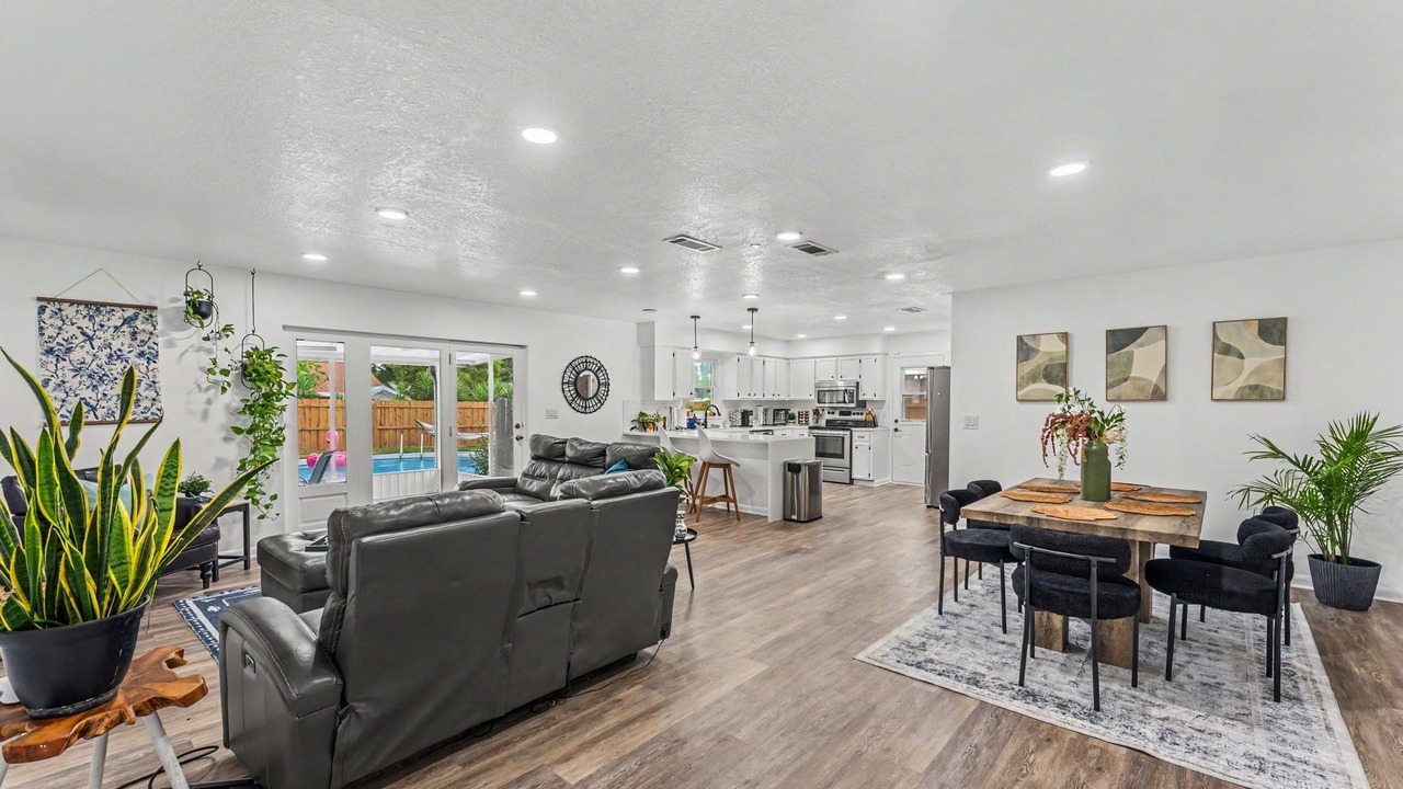 Photo of Livingroom in Lakeland