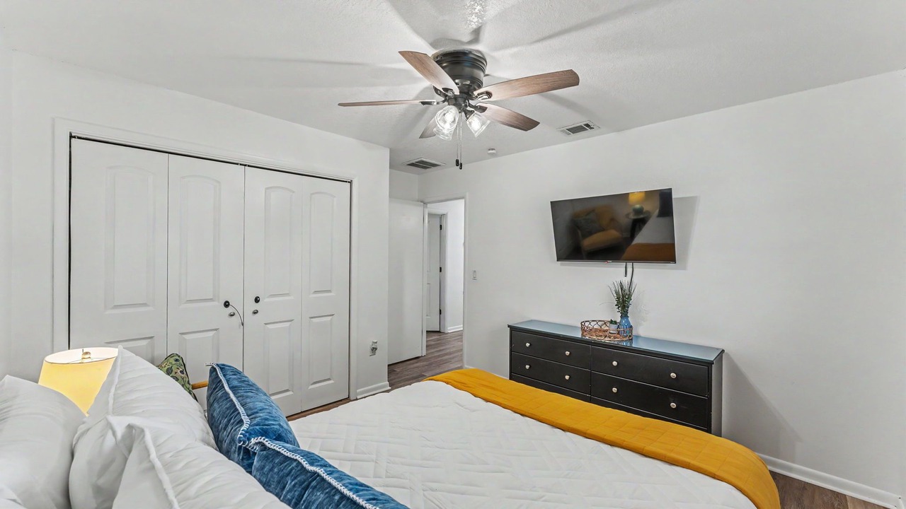 Photo of Bedroom in Lakeland