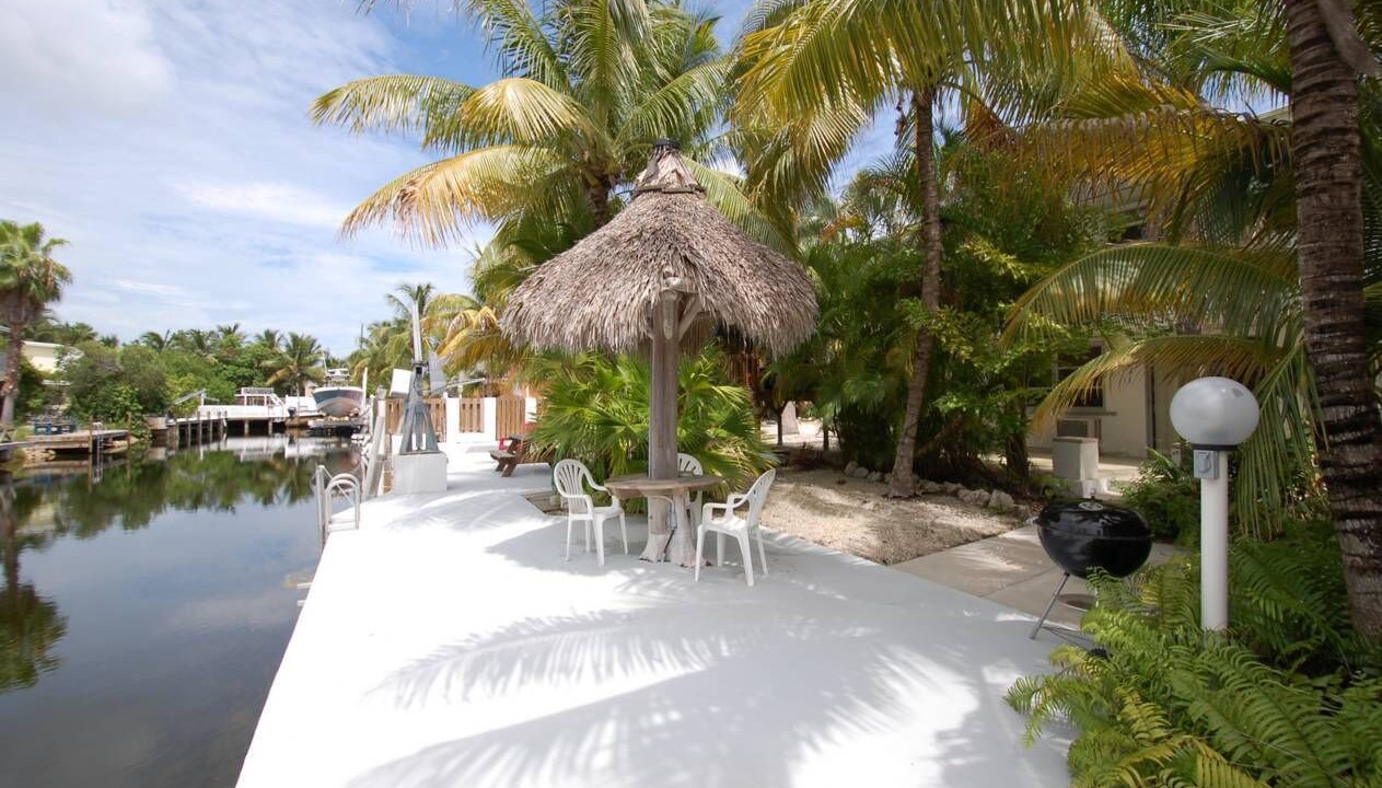 Photo of Outdoor in Breezeswept Beach Estates