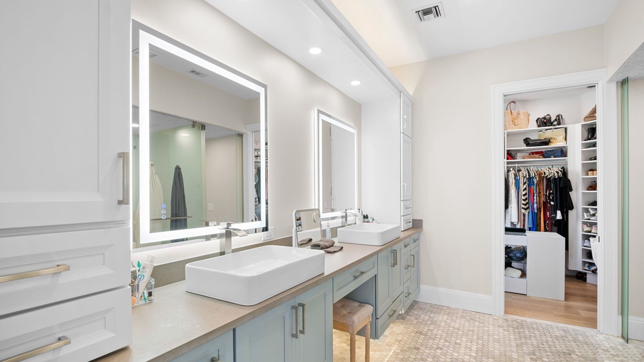Photo of Bathroom in Bonita Springs