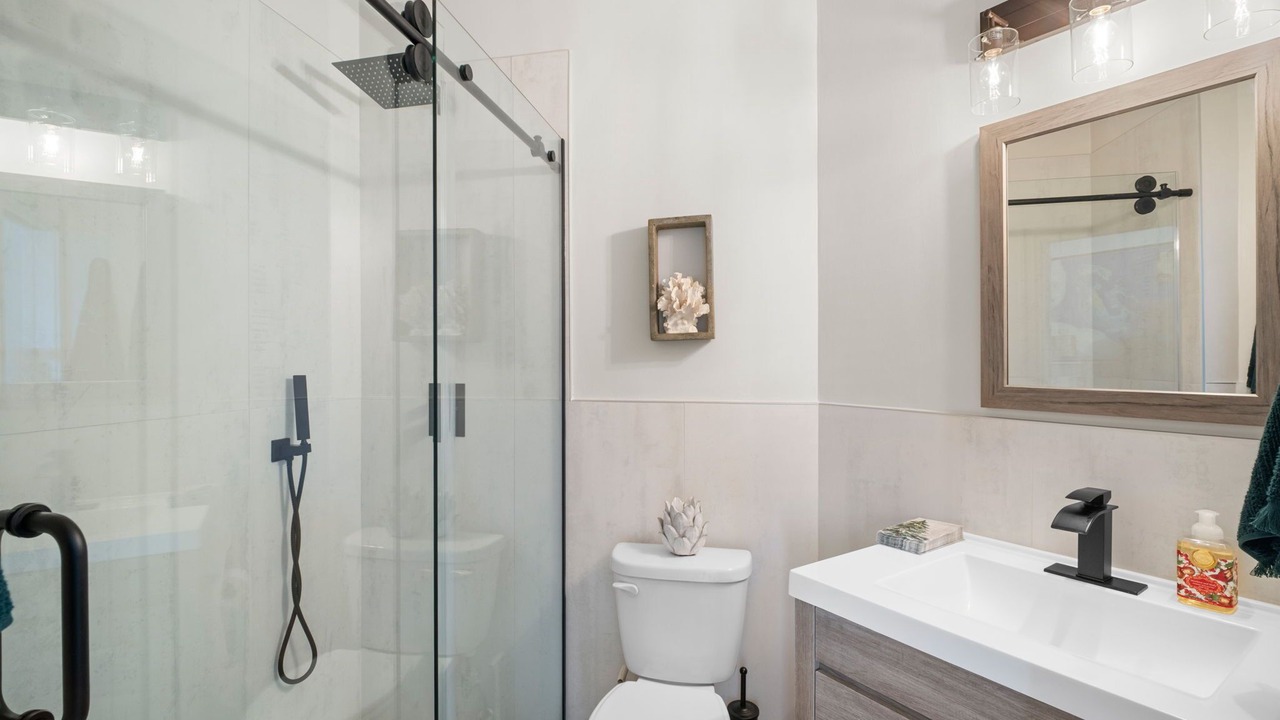 Photo of Bathroom in Bonita Springs