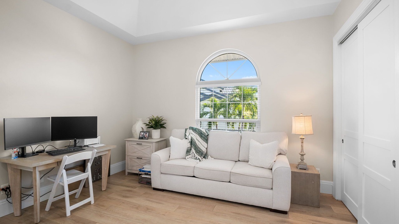 Photo of Livingroom in Bonita Springs