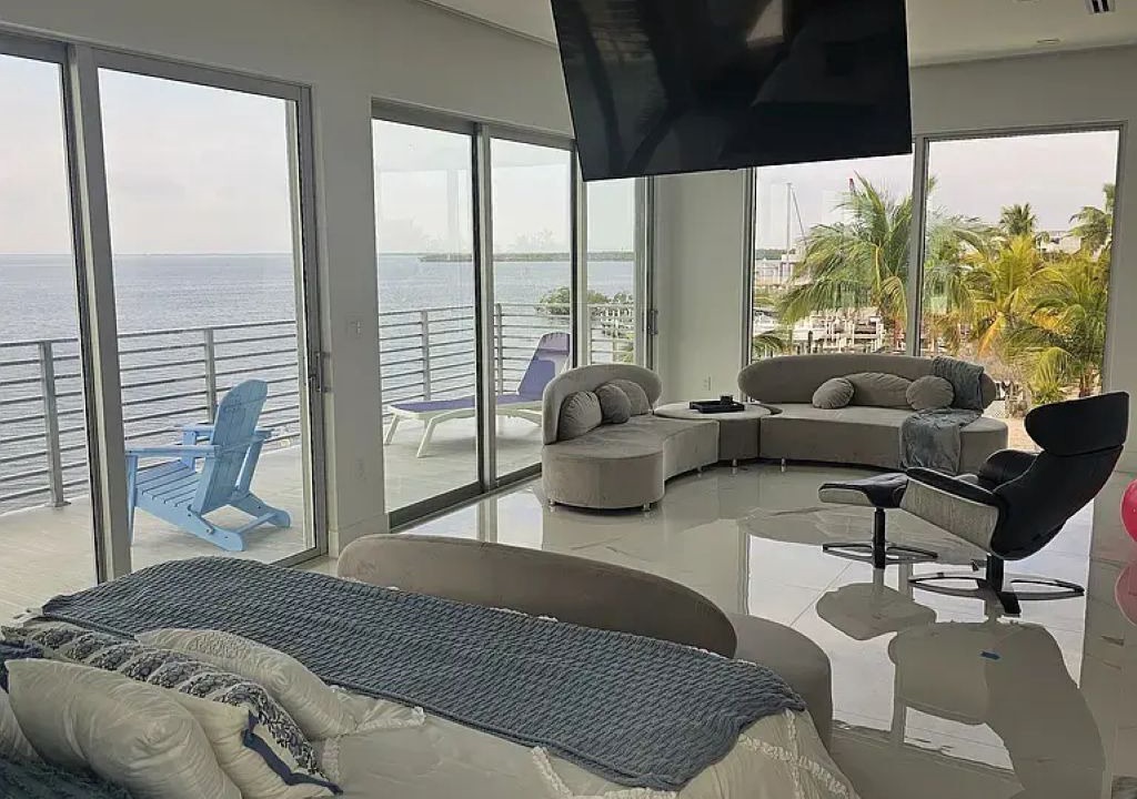 Photo of Livingroom in Key Largo