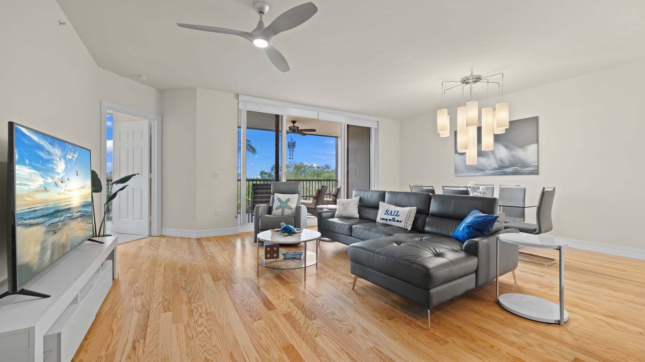 Photo of Livingroom in Hammock Bay