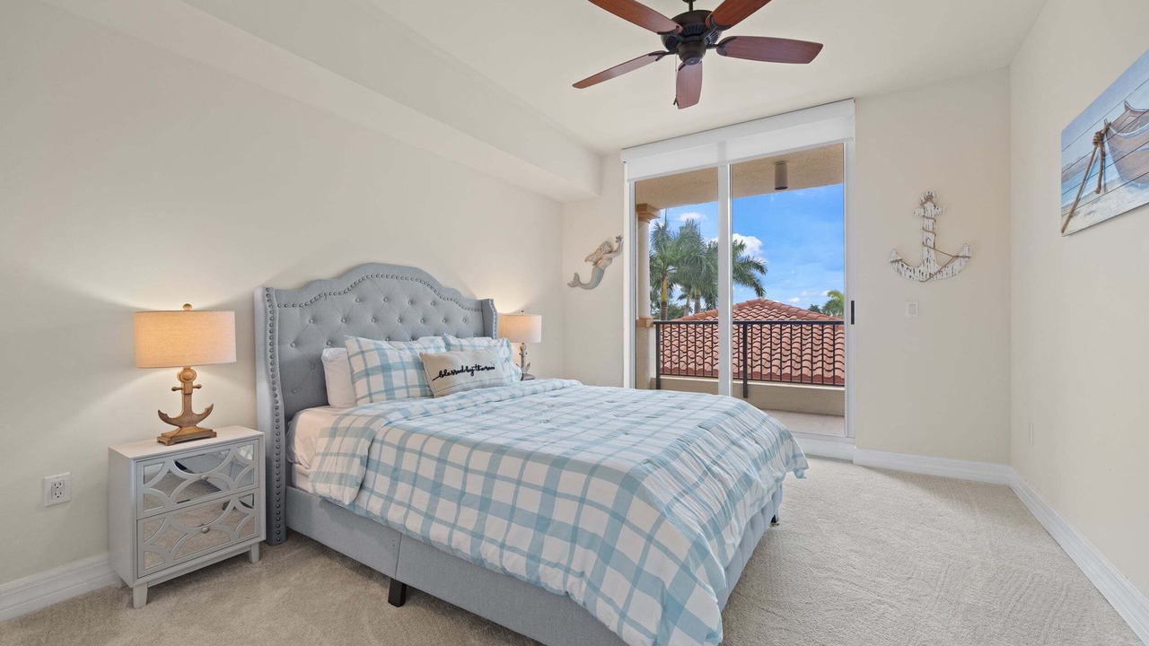 Photo of Bedroom in Hammock Bay