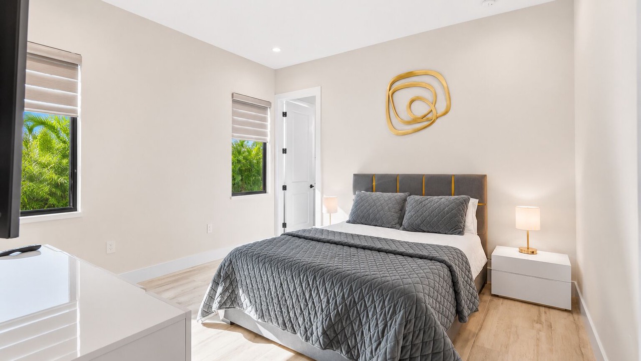 Photo of Bedroom in Willoughby Acres