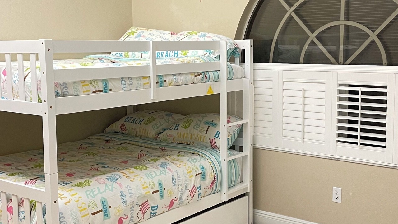 Photo of Bedroom in Caloosahatchee