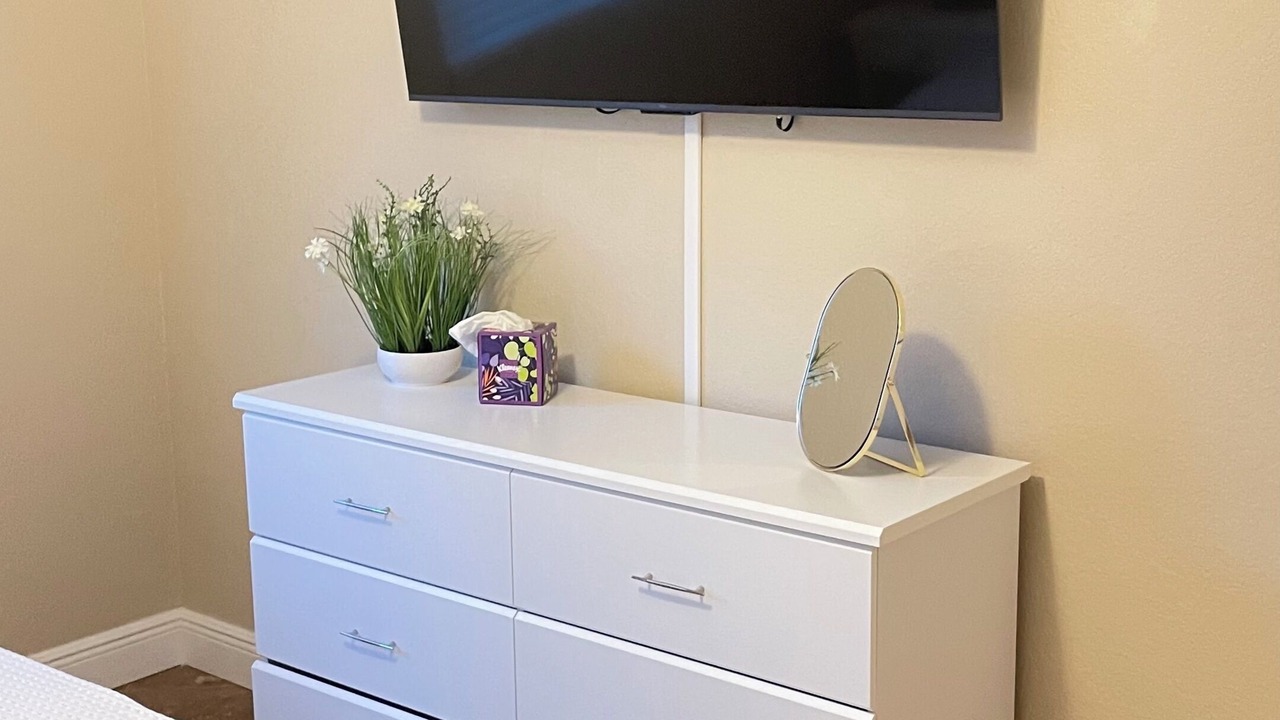 Photo of Bedroom in Caloosahatchee