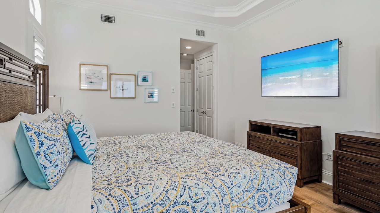 Photo of Bedroom in Sunset Beach