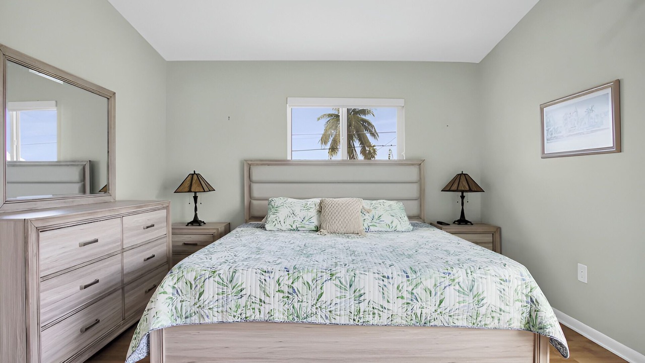 Photo of Bedroom in Islamorada