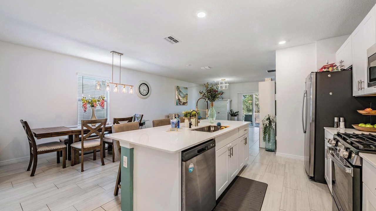 Photo of Kitchen in Zephyrhills