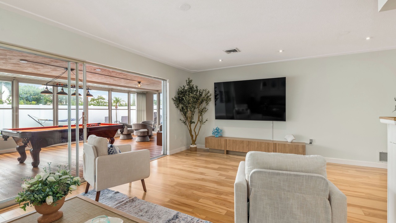 Photo of Livingroom in Southgate