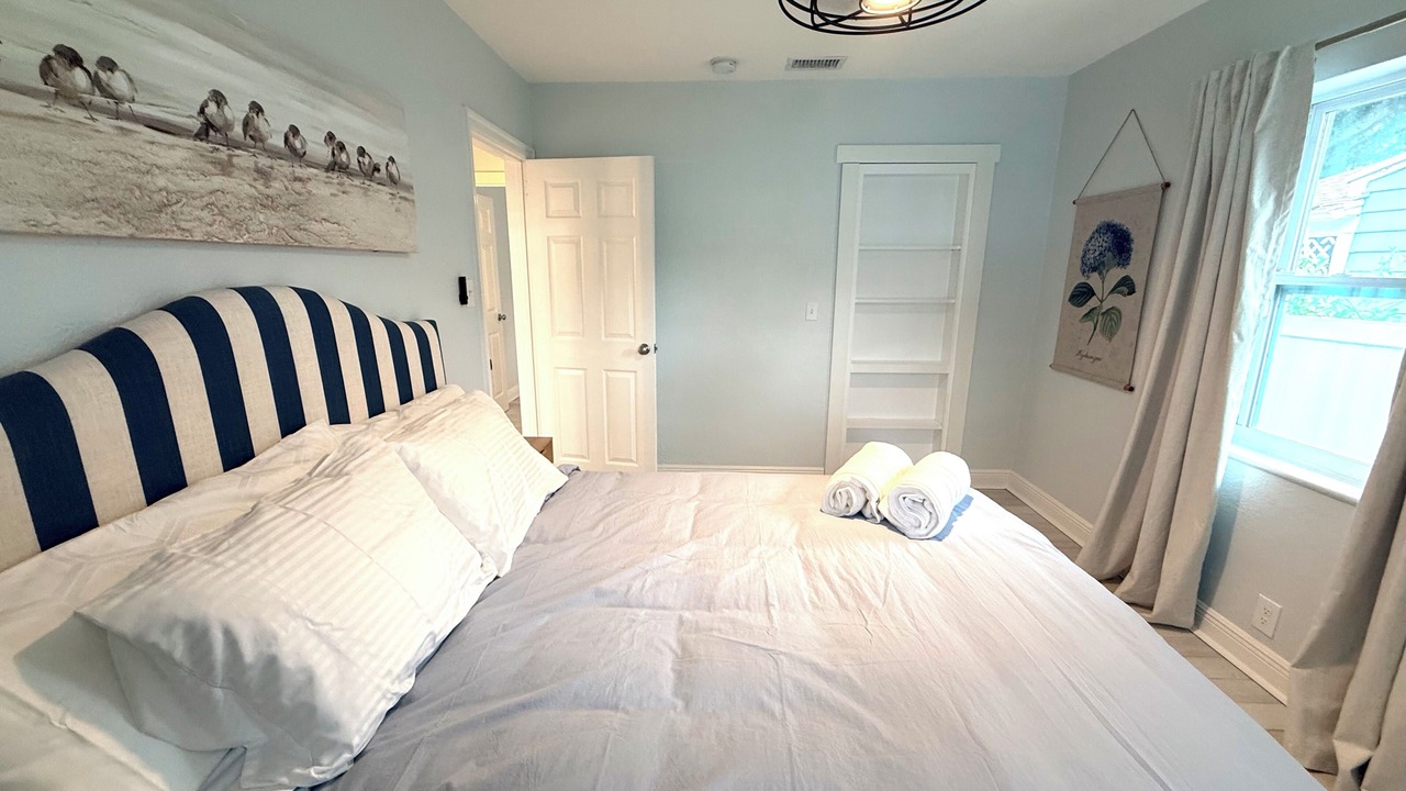 Photo of Bedroom in Historic Old Northeast