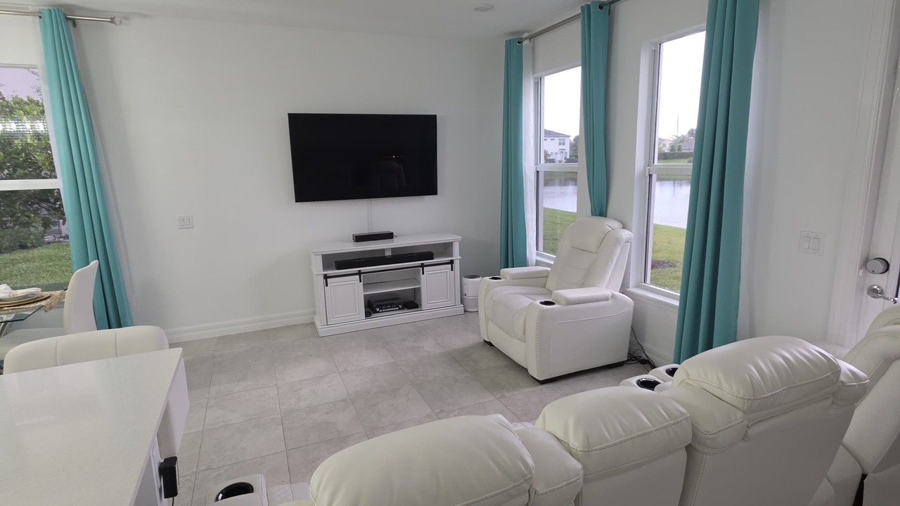 Photo of Livingroom in Greenacres