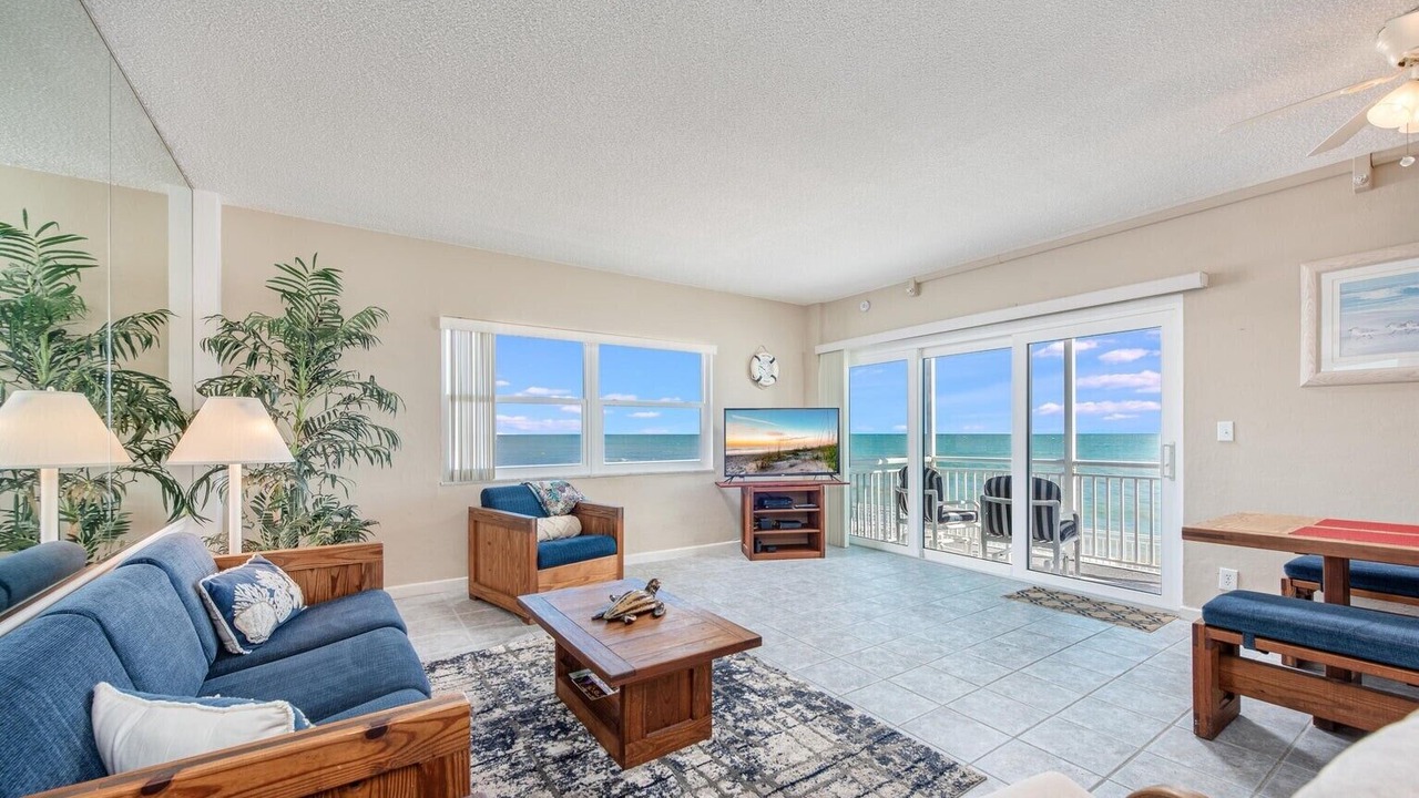 Photo of Livingroom in South Patrick Shores